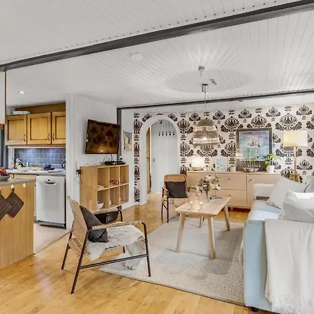 Vakantiehuis Nice In With Kitchen